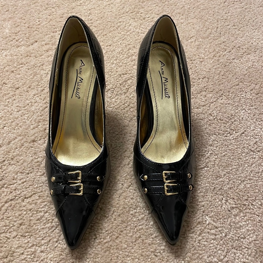 Sexy black heels